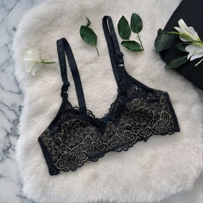 Dazzling Desires Premium Lace Bralette – Unlined Elegance for Everyday Glam