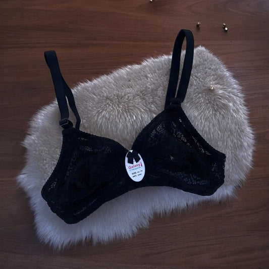 Classic Lace Bra – Non-Padded, Lightweight & Breathable